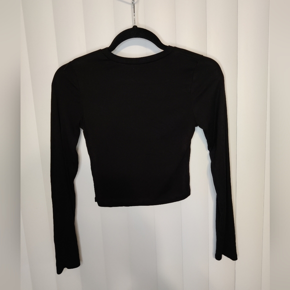 Wild Fable Black Crop Long Sleeve Shirt Size Extra Small - Picture 3 of 4